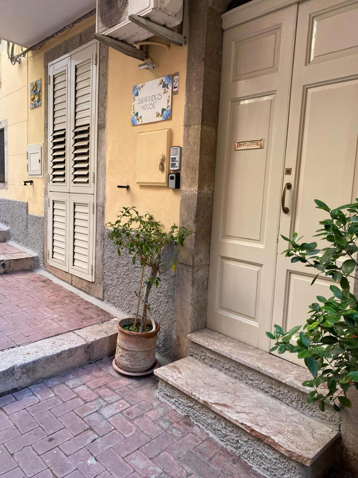Sbiriddu'S House Lejlighed Taormina Eksteriør billede
